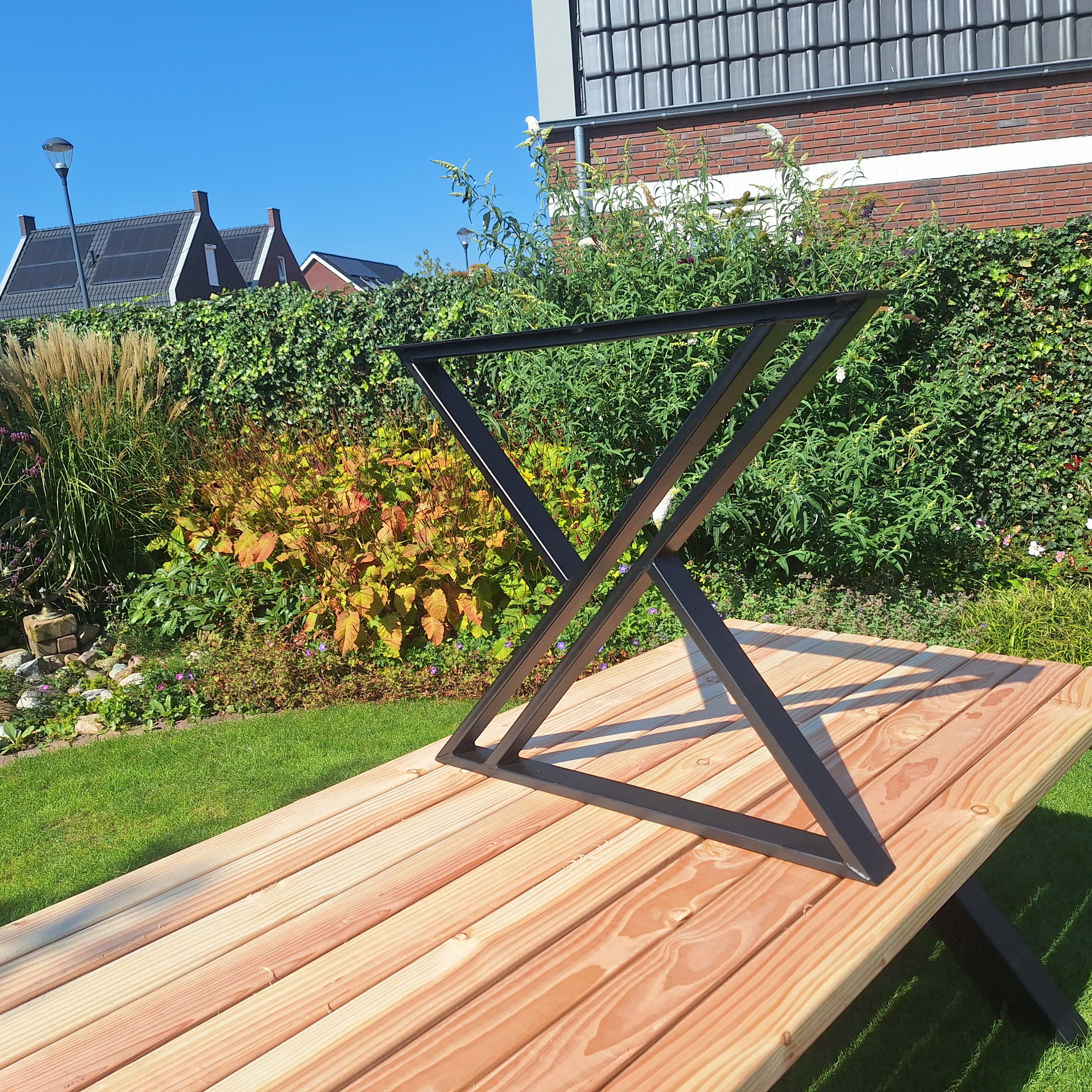 Dubbel-Z-poot | Zwart | Staal | Tafel