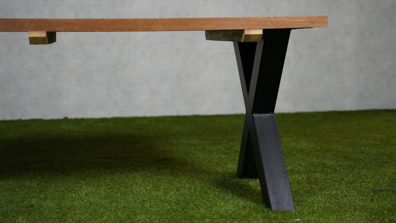 Tuintafel Iroko | Iroko hardhout | X-poot | Meerdere maten