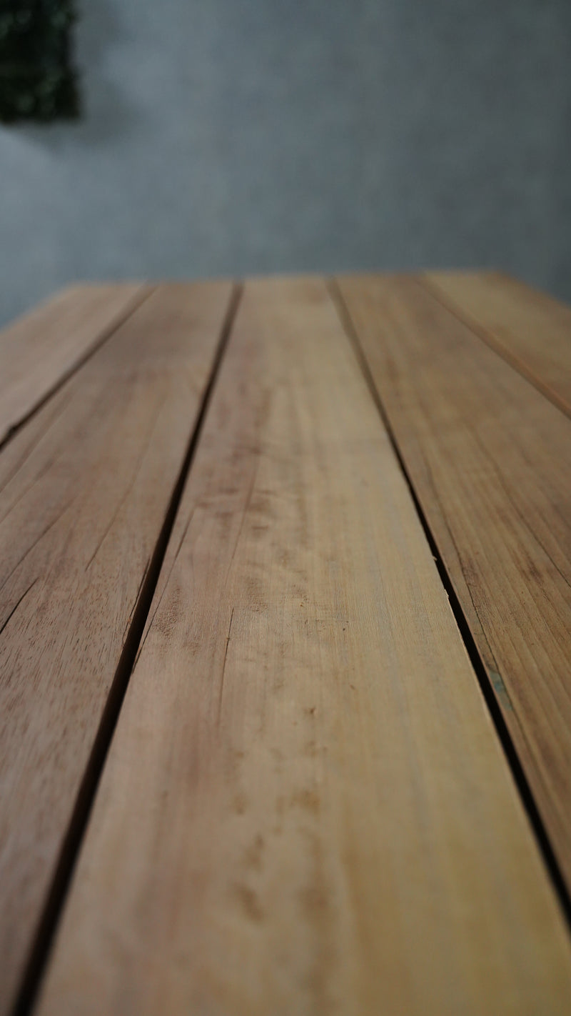 Tuintafel Iroko | Iroko hardhout | X-poot | Meerdere maten