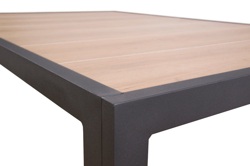 Pronto table 147 cm