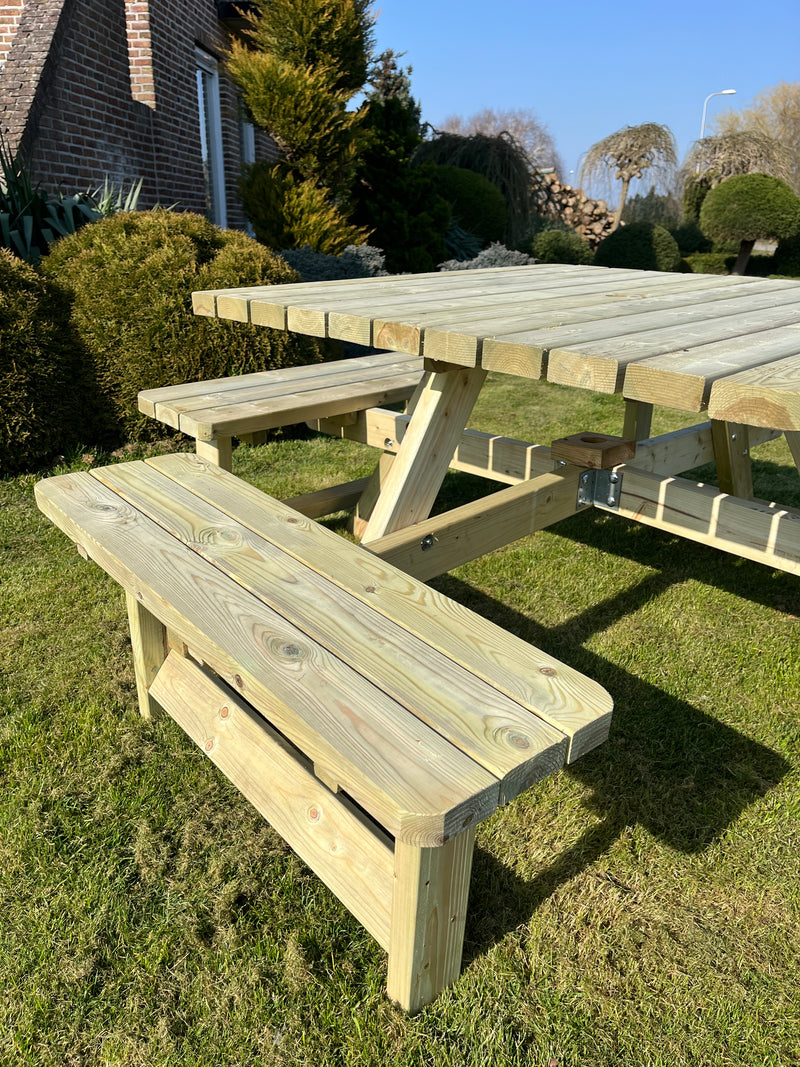 Deluxe-Picknicktisch | Imprägniert | Quadratisch